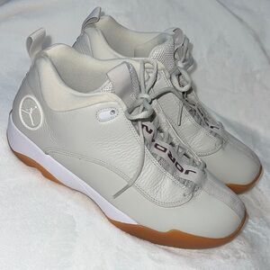 Jordan Men’s Light Gray Sneakers with White and Tan Accents NWOT